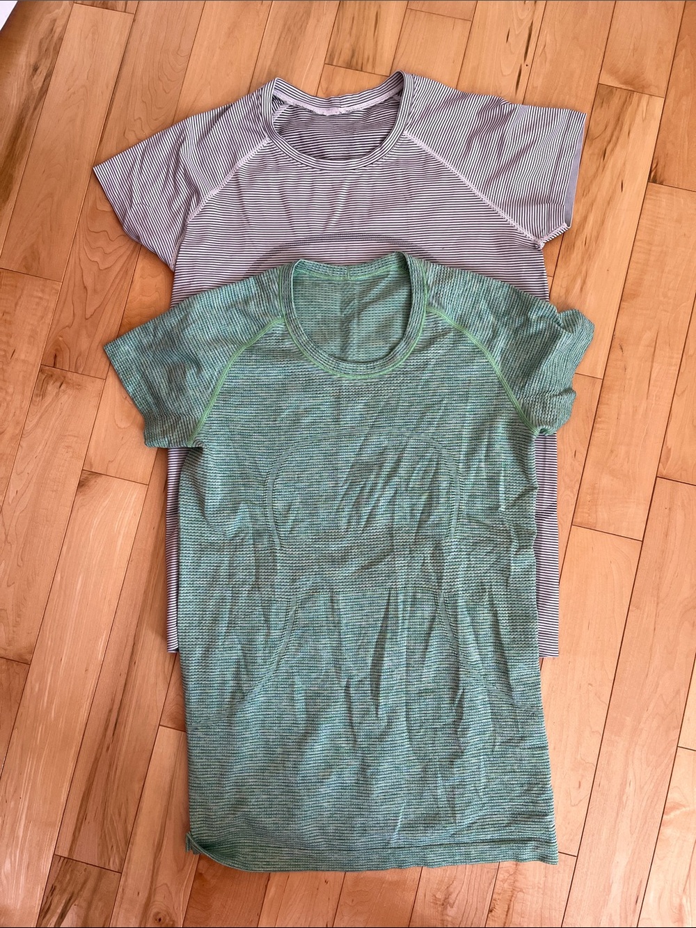 lululemon athletica Green/White Striped Short Sleeve Athletic Tee Set